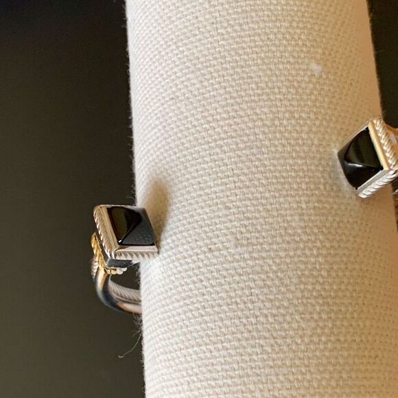 STERLING SILVER & 18K ITALIAN CABLE PYRAMID BANGLE WITH BLACK ONYX - Picture 6 of 14